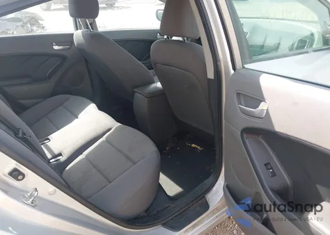 2018 Kia Forte Lx from USA, damaged, VIN 3KPFK4A71JE242635